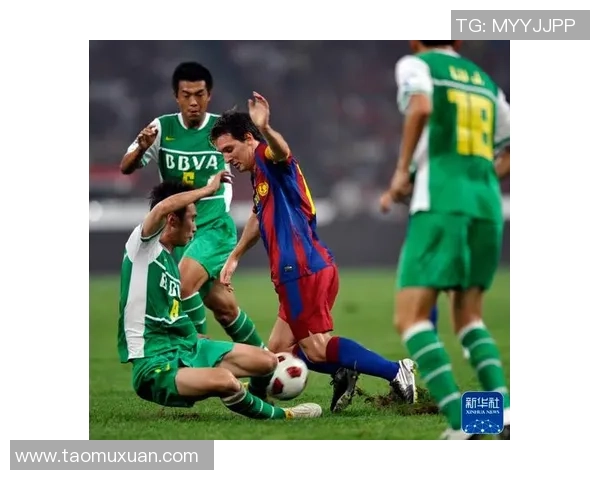 北京工体足球球星点燃赛场激情引领城市体育热潮